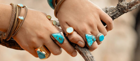 bijoux en pierres naturelles